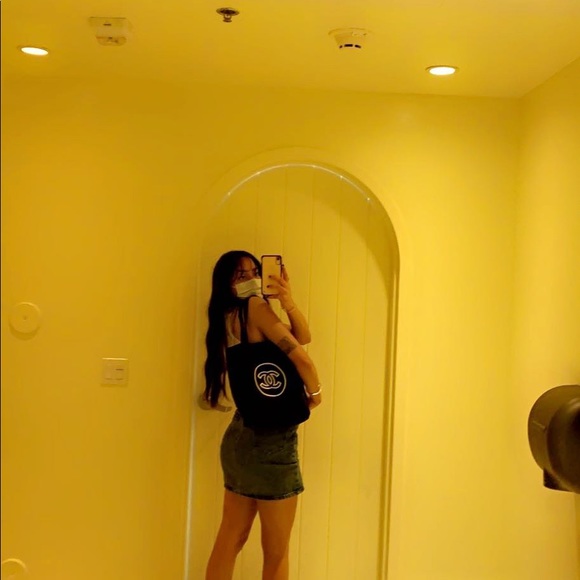 Meet your Posher, Lupe - Picture 3 of 5